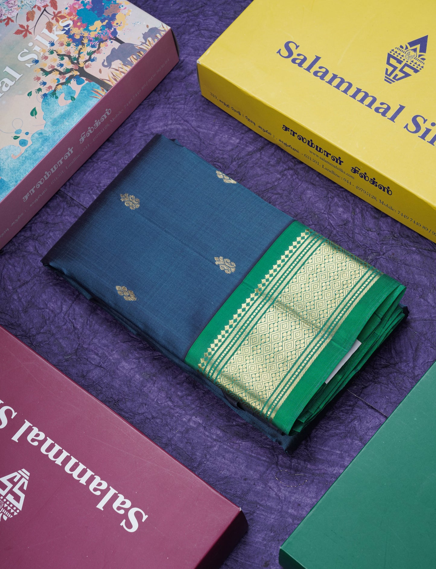 Ramar Blue Pure Kanjivaram Silk Saree With Contrast Green One Side Border