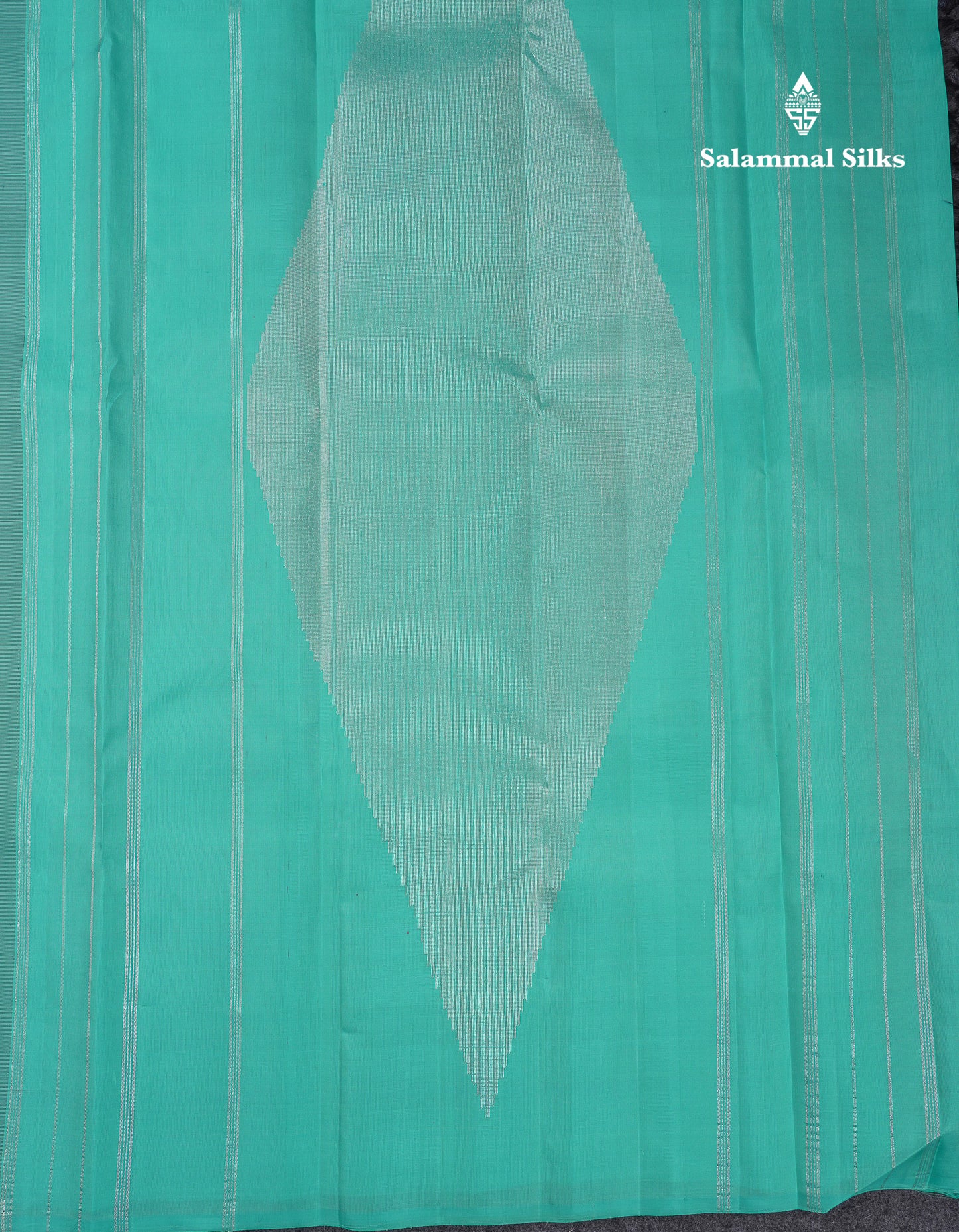 Beautiful Dark Brown Malli Moggu Butta Pure Kanjivaram Silk Saree With Silver & Gold Zari Traditional Temple Border