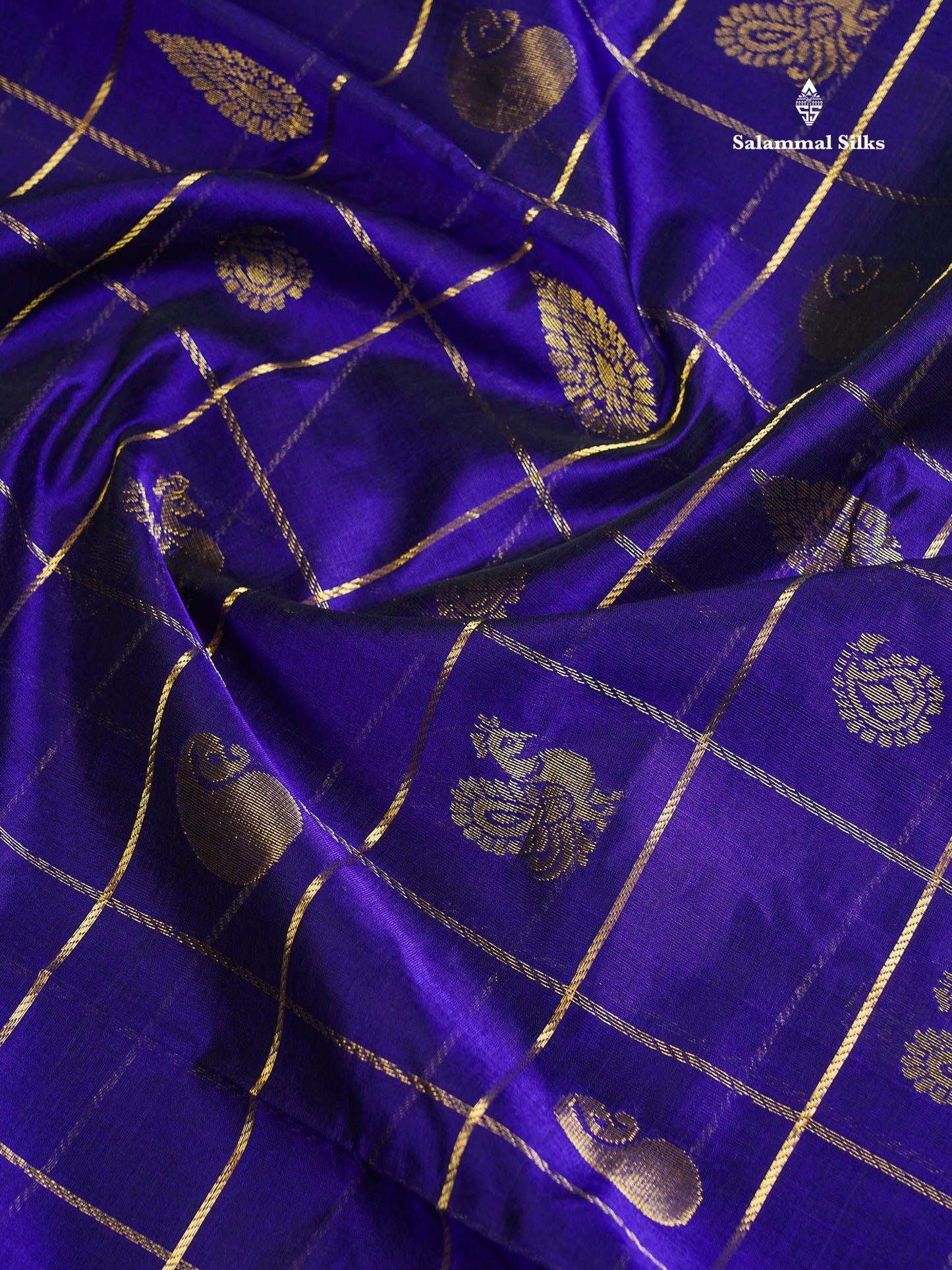 Pure Silk Cotton Saree - Dual Tone Violet Checks With Traditional Butta Along With Contrast Ramar Blue Traditional Gap Border