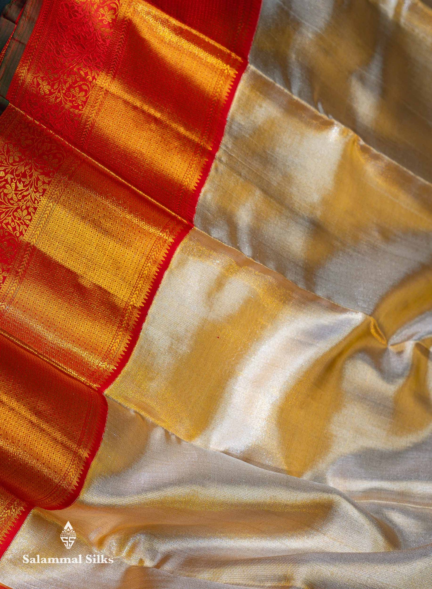 Beautiful Gold Plain Tissue Bridal Pure Kanjivaram Silk Saree With Contrast Chilly Red Traditional Evening Morning Border