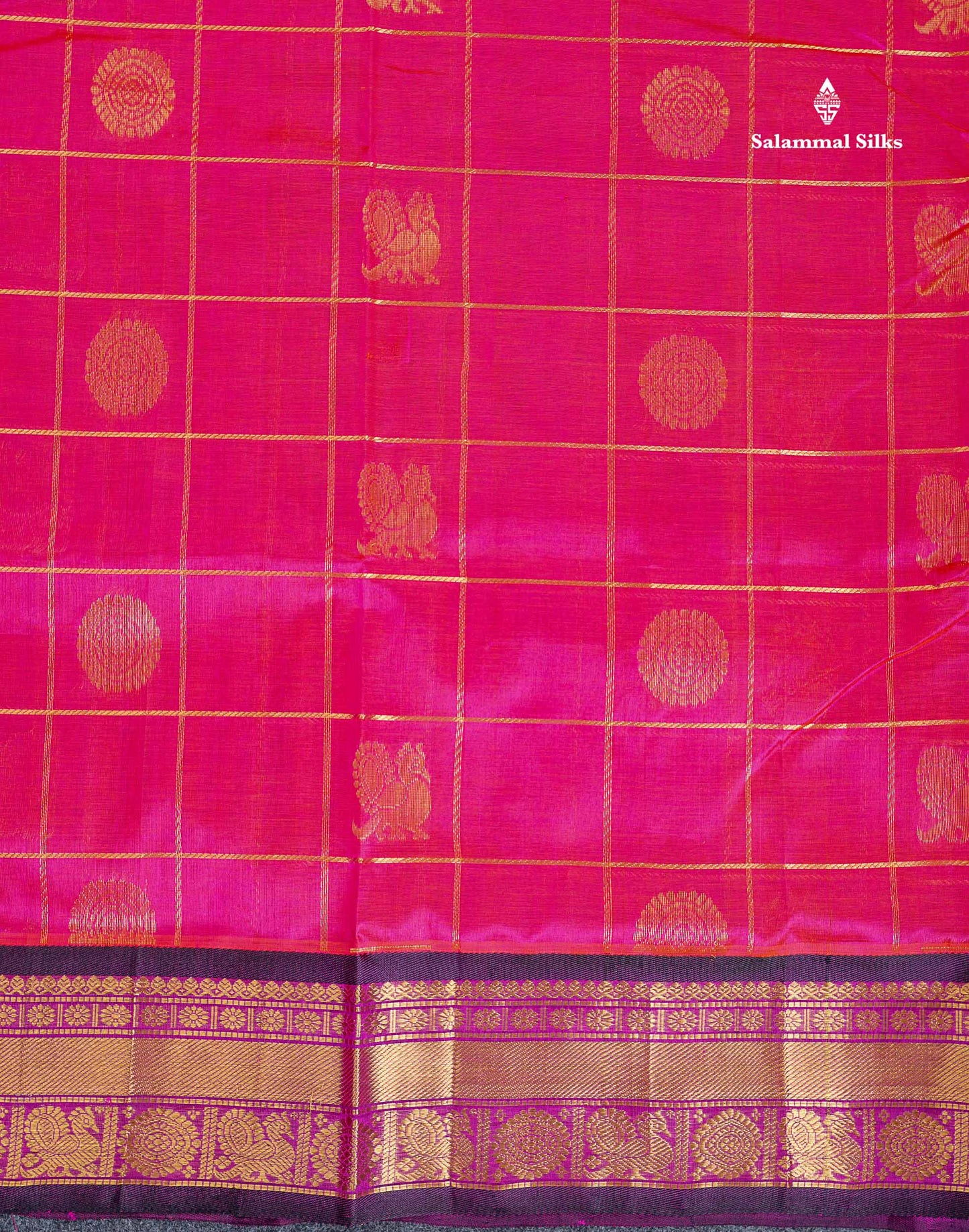 Pure Silk Cotton Saree - Pinkish Orange Checks With Butta Along With Contrast Dark Purple Traditional Border