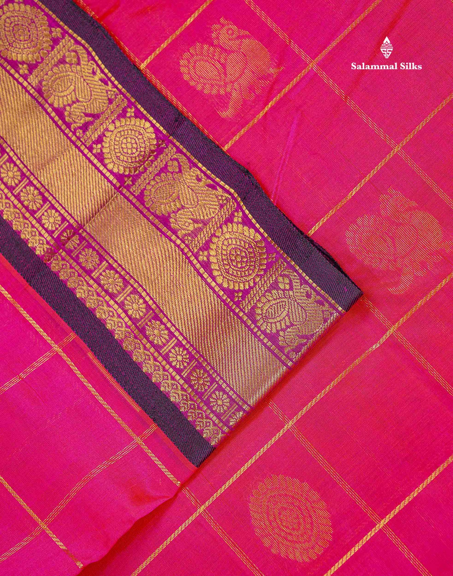 Pure Silk Cotton Saree - Pinkish Orange Checks With Butta Along With Contrast Dark Purple Traditional Border