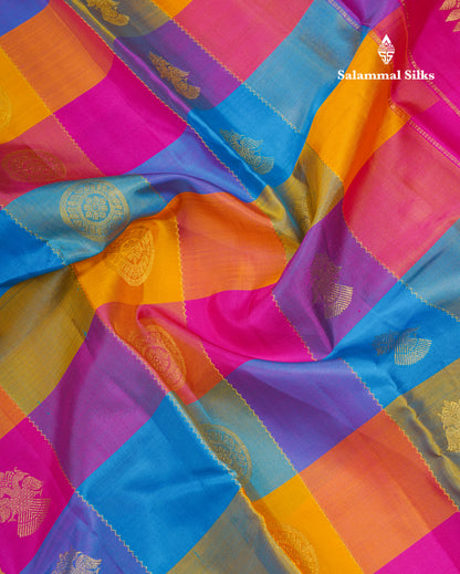 Paalum Pazham Checks With Butta Pure Kanjivaram Silk Saree With Contrast Pink Small Traditional Border