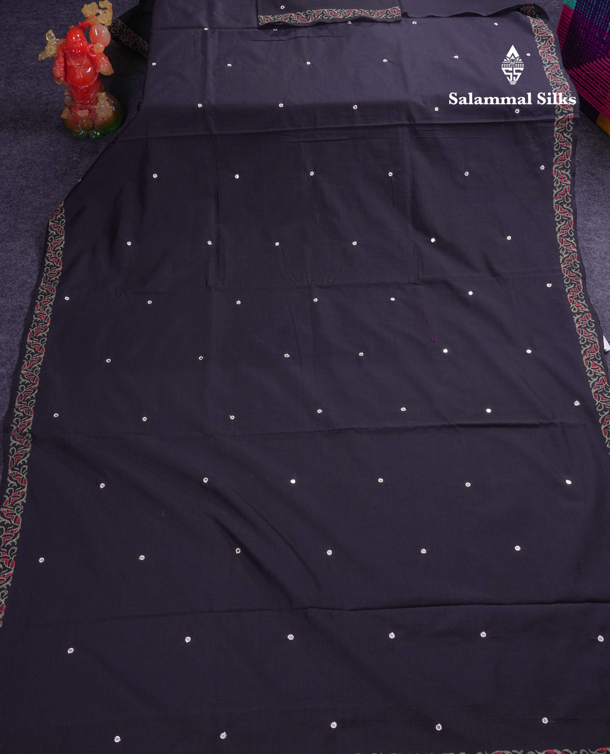 Beautiful Black Mirror Work South Cotton Printed Saree With Contrast Elephant Grey Blouse