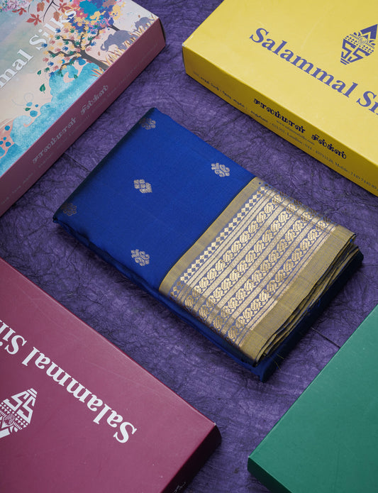 Royal Blue Pure Kanjivaram Silk Saree With Contrast Mehandi Green One Side Border