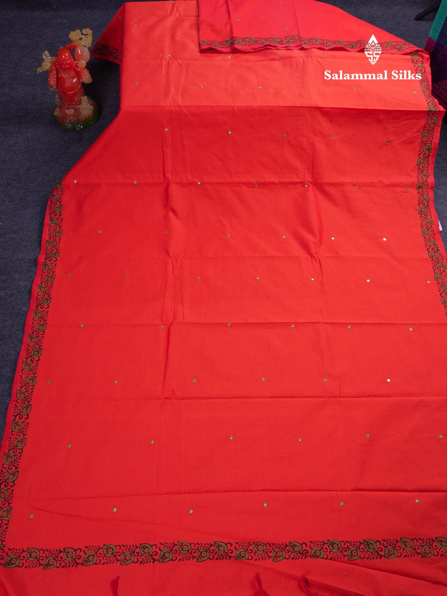 Beautiful Red Mirror Work South Cotton Printed Saree With Contrast Cream Sandal Blouse