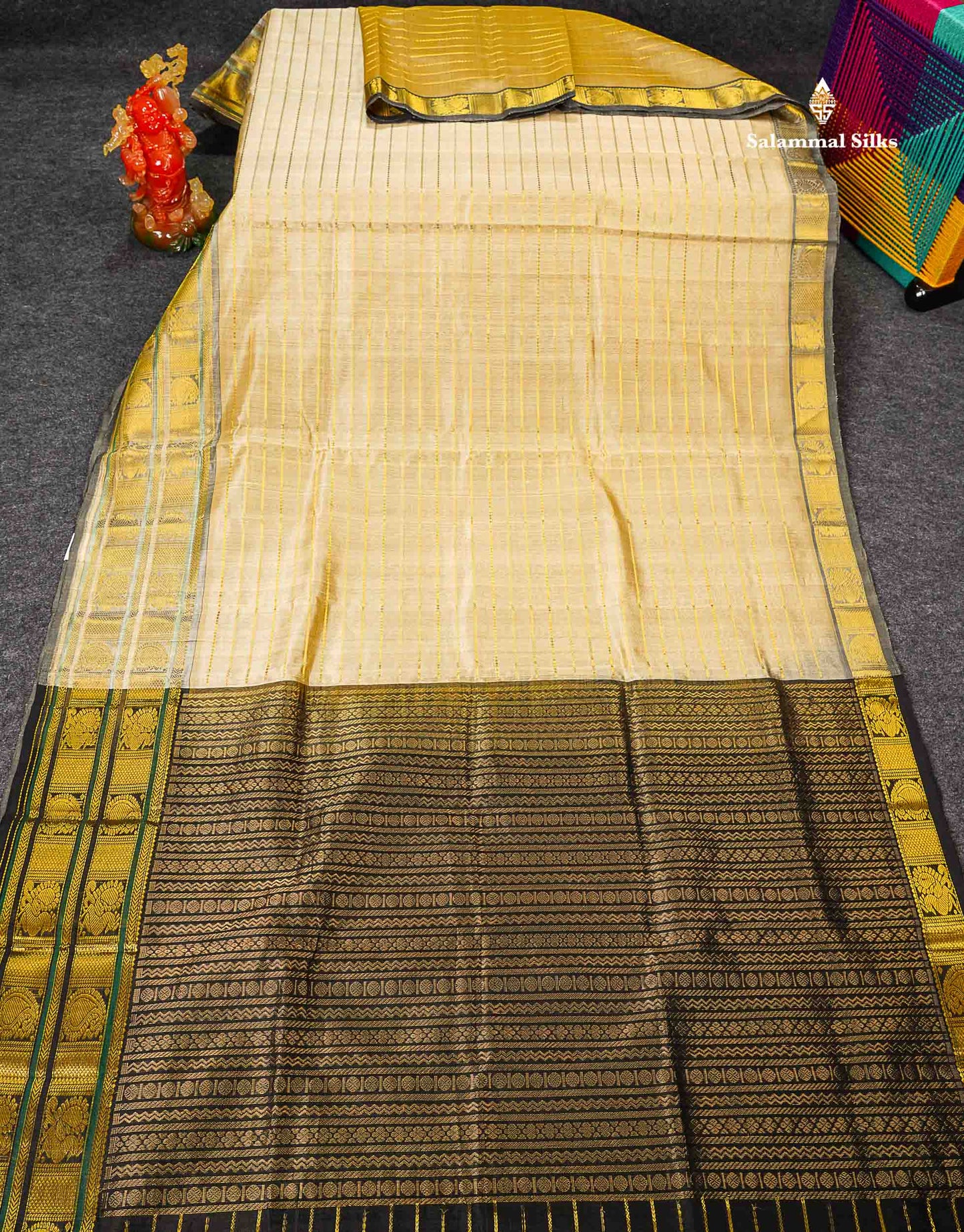 Pure Silk Cotton Saree - Cream Sandal Horizontal Line Along With Contrast Black Traditional Evening Morning Border