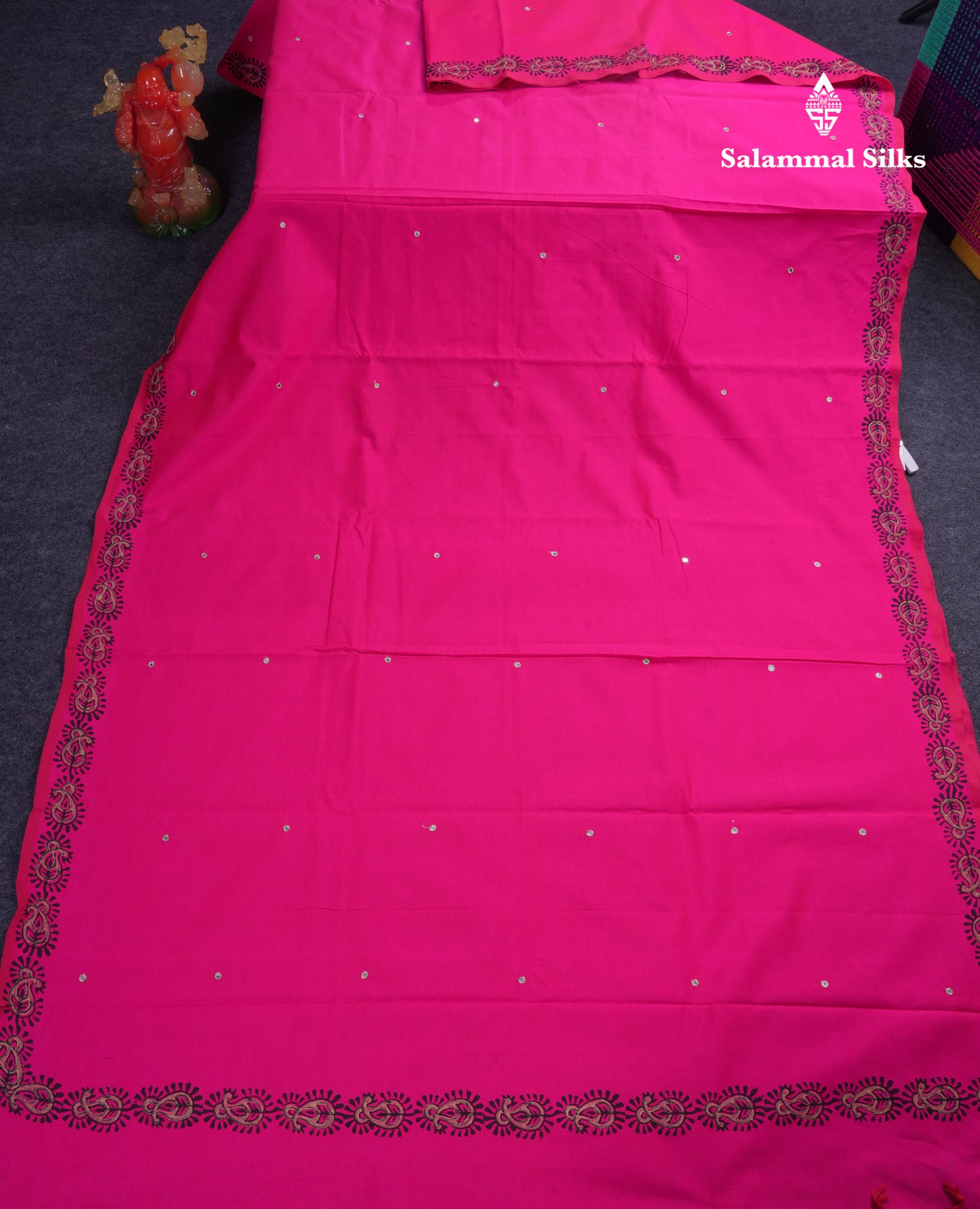 Beautiful Pink Mirror Work South Cotton Printed Saree With Contrast Cream Sandal Blouse
