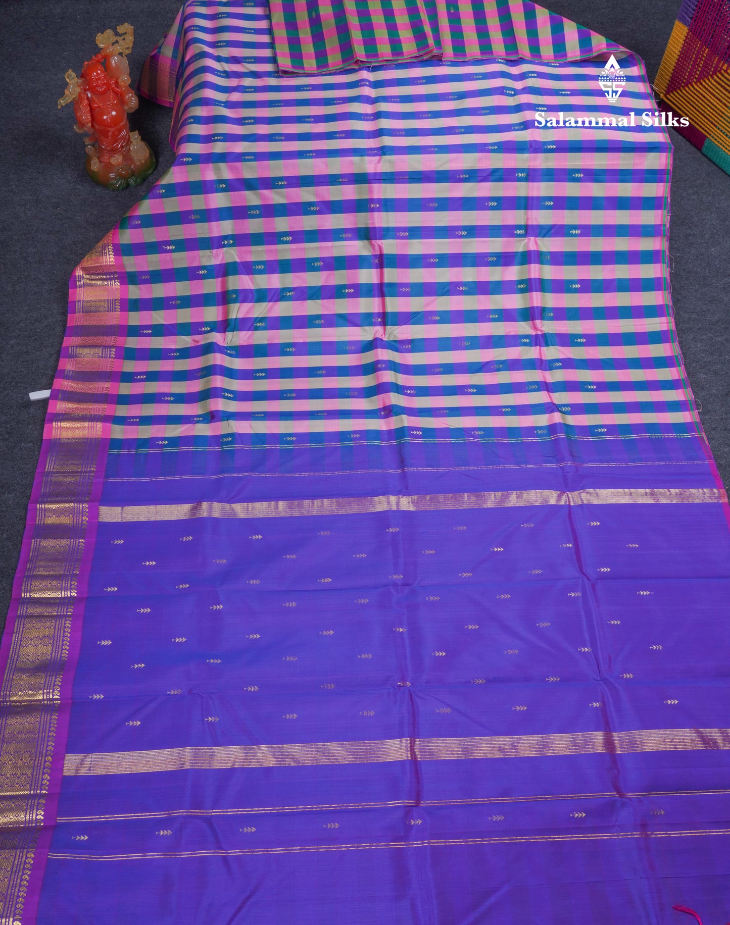 Paalum Pazhm Checks Beautiful Pure Kanjivaram Silk Saree With Traditional One Side Self Border