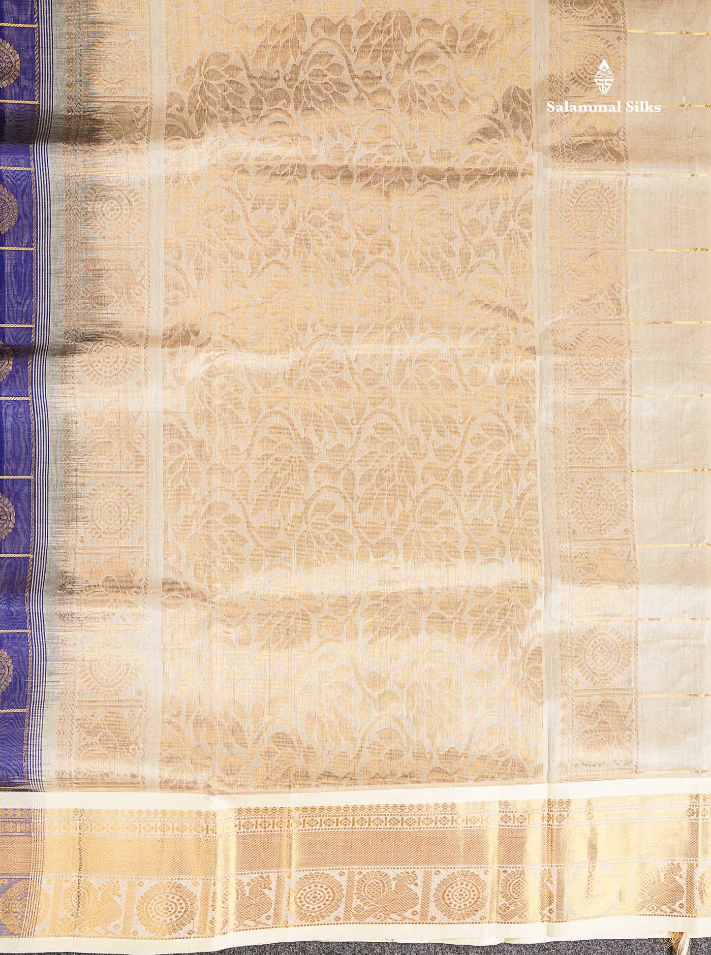 Pure Silk Cotton Saree - Navy Blue Big Checks With Traditional Butta Along With Contrast Cream Traditional Border