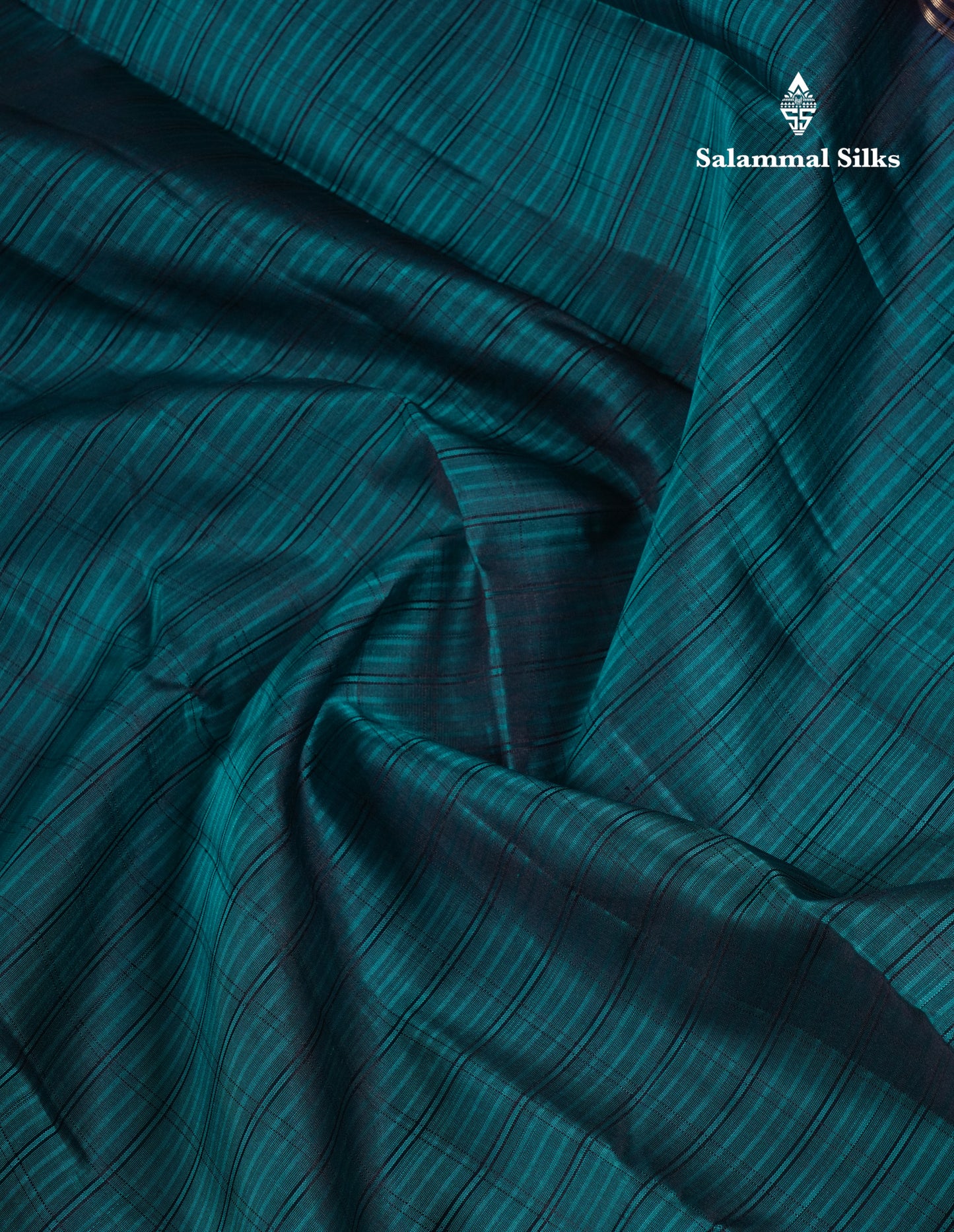 Beautiful Dark Maroon Pure Kanjivaram Silk Saree With Contrast Peacock Green Border