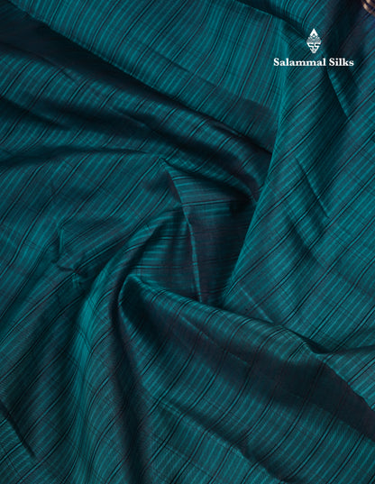 Beautiful Dark Maroon Pure Kanjivaram Silk Saree With Contrast Peacock Green Border