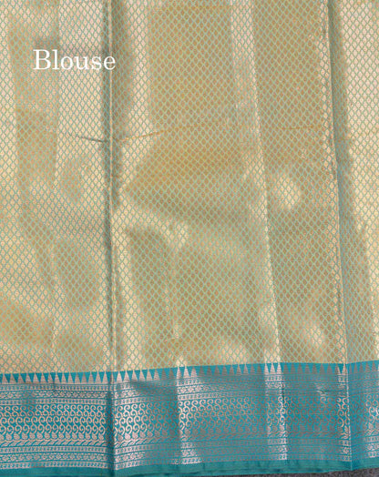 Beautiful Sapphire Green Semi Silk Saree With Contrast Peacock Green Traditional Border