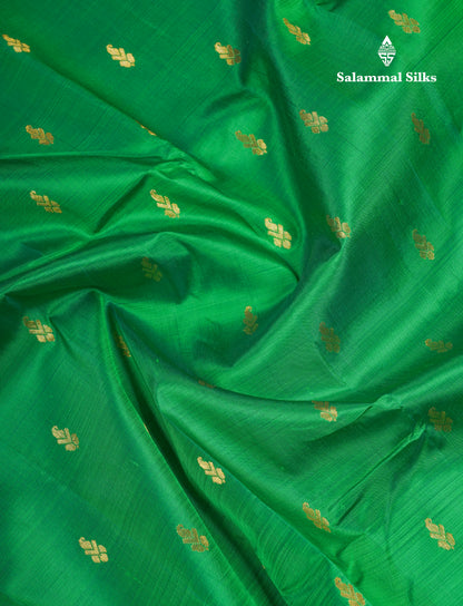 Green Beautiful Pure Kanjivaram Silk Saree With Parrot Green Traditional One Side Border