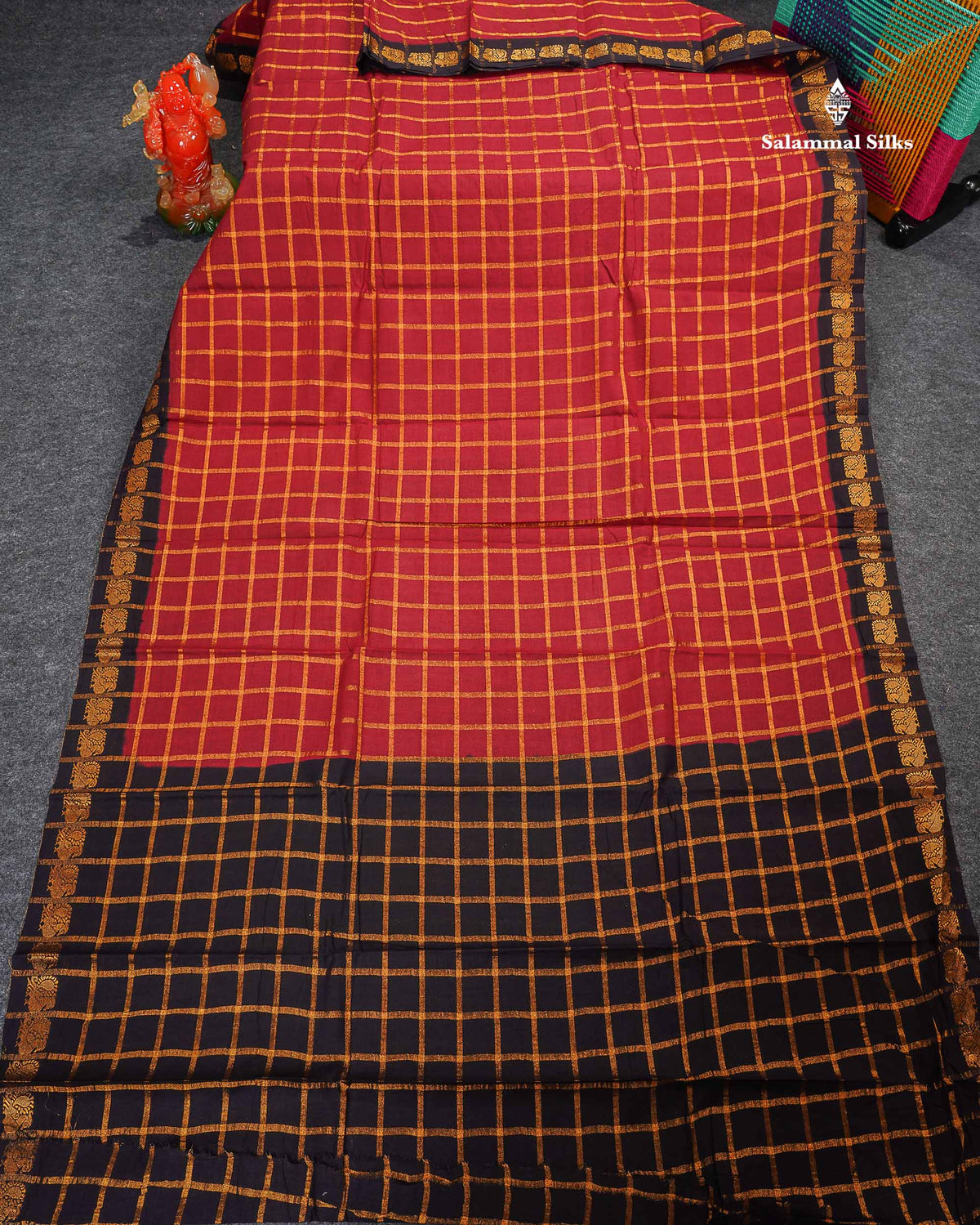 Sungudi Cotton Saree - Maroon Colour Body Zari Checks With Contrast Black Traditional Border