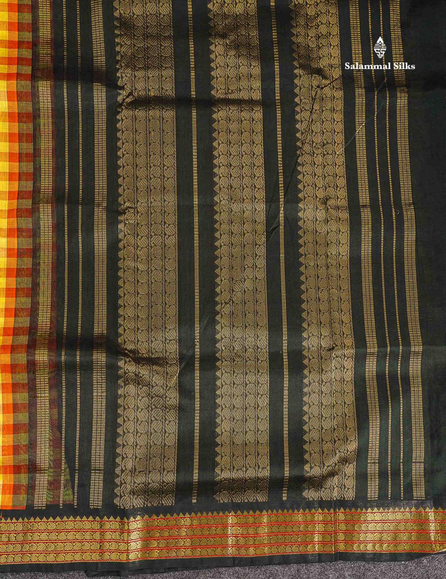 Pallu Of Multicolour Pure Silk Cotton Saree 