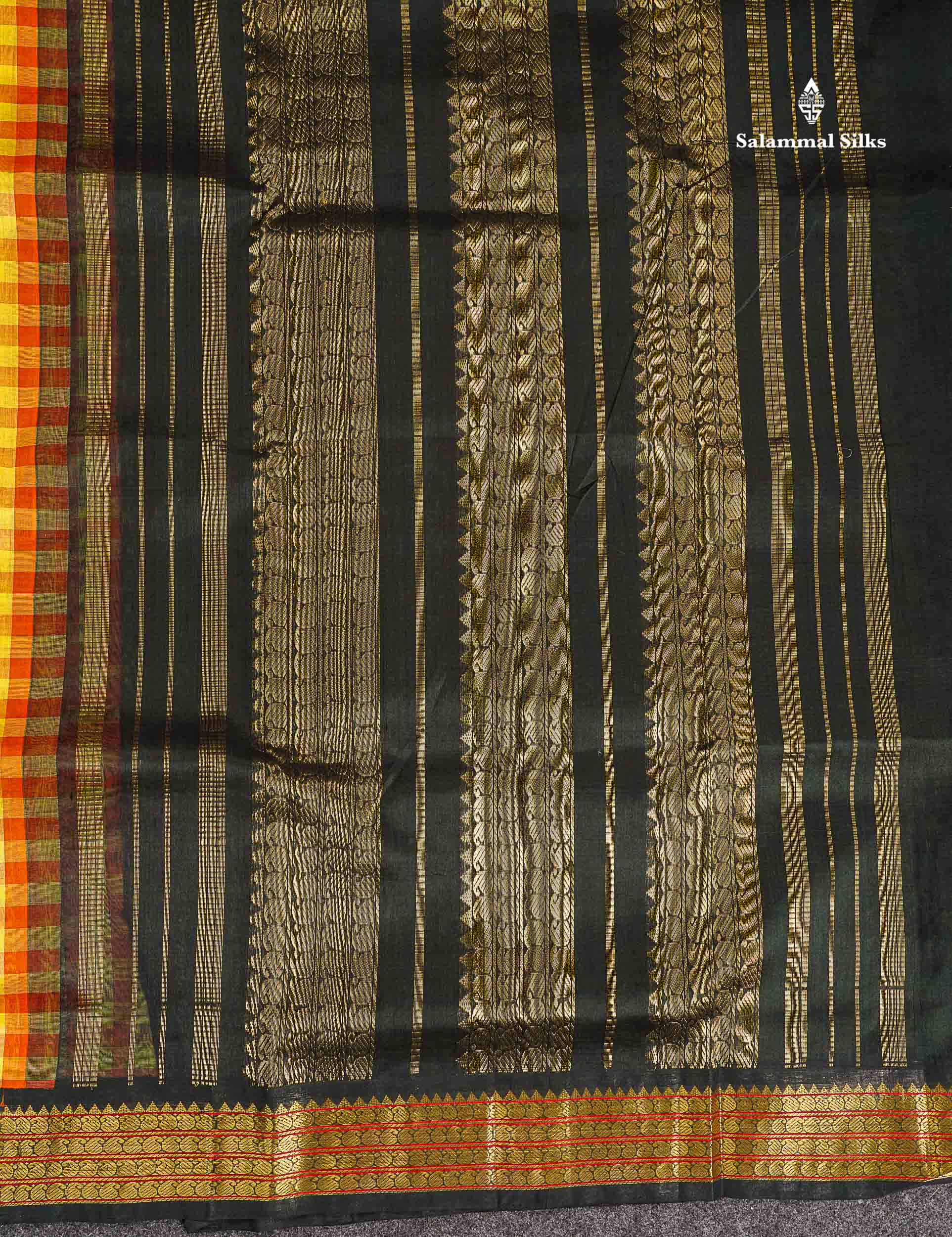 Pallu Of Multicolour Pure Silk Cotton Saree 