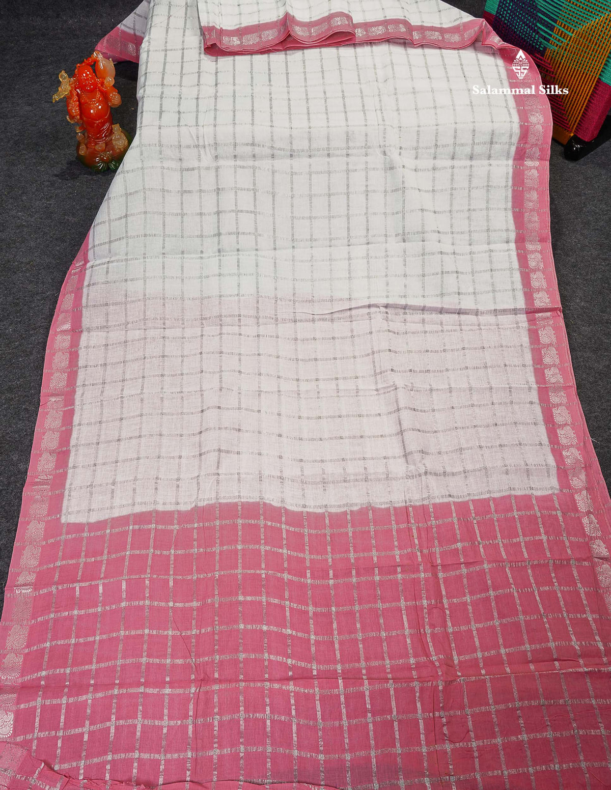 Sungudi Cotton Saree - White Colour Body Silver Zari Checks With Contrast Baby Pink Traditional Border 