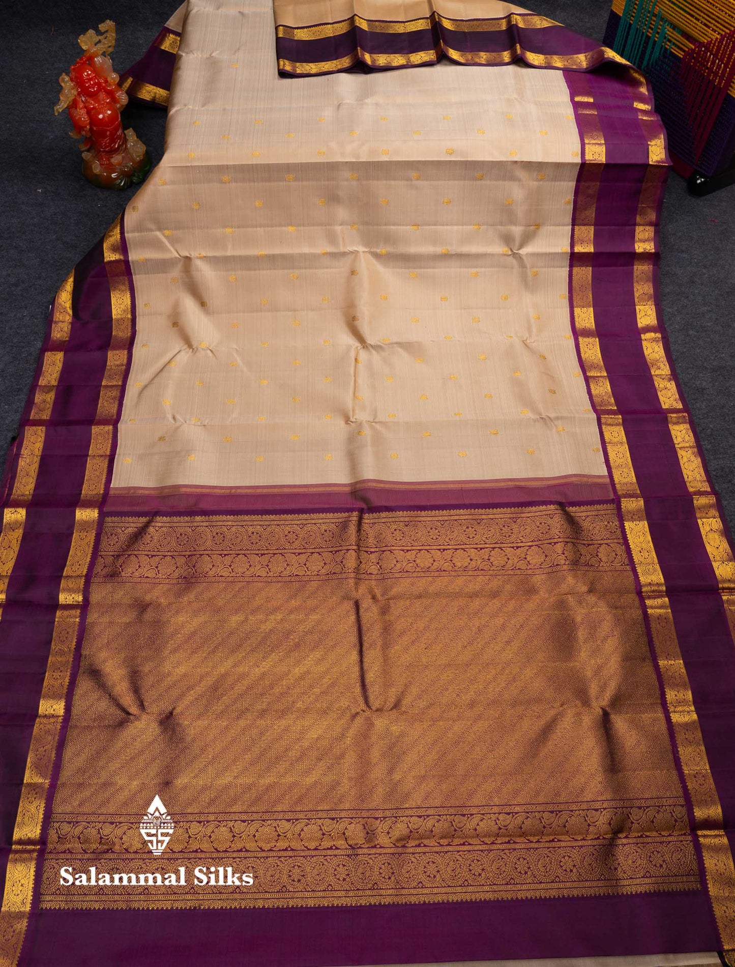 Korvai Beautiful Cream Sandal Pure Kanjivaram Silk Saree Contrast Magenta Traditional Gap Border