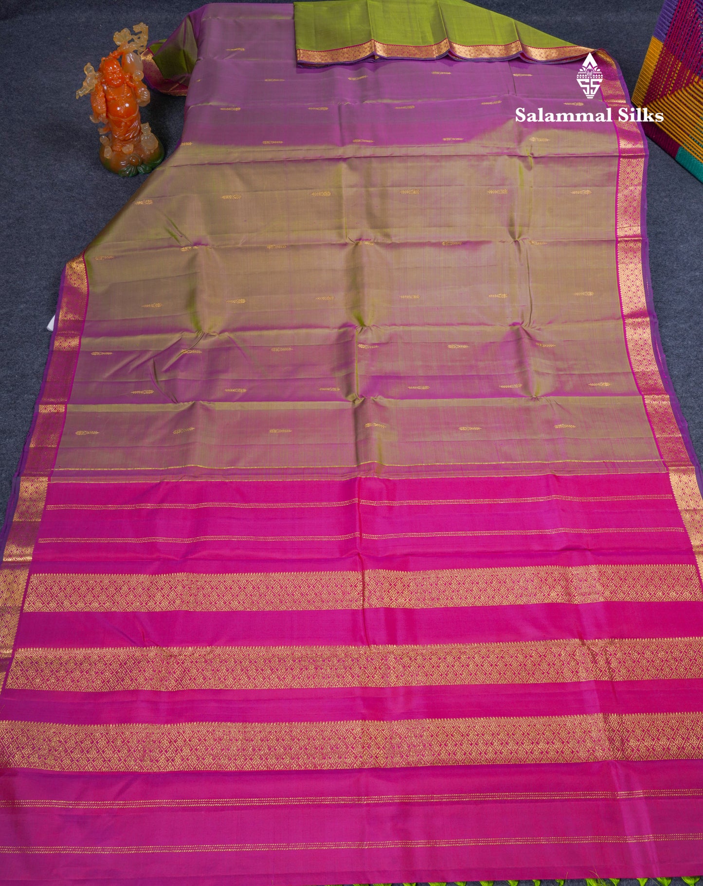 Beautiful Dual Tone Green Pure Kanjivaram Silk Saree With Violet Traditional Small Border