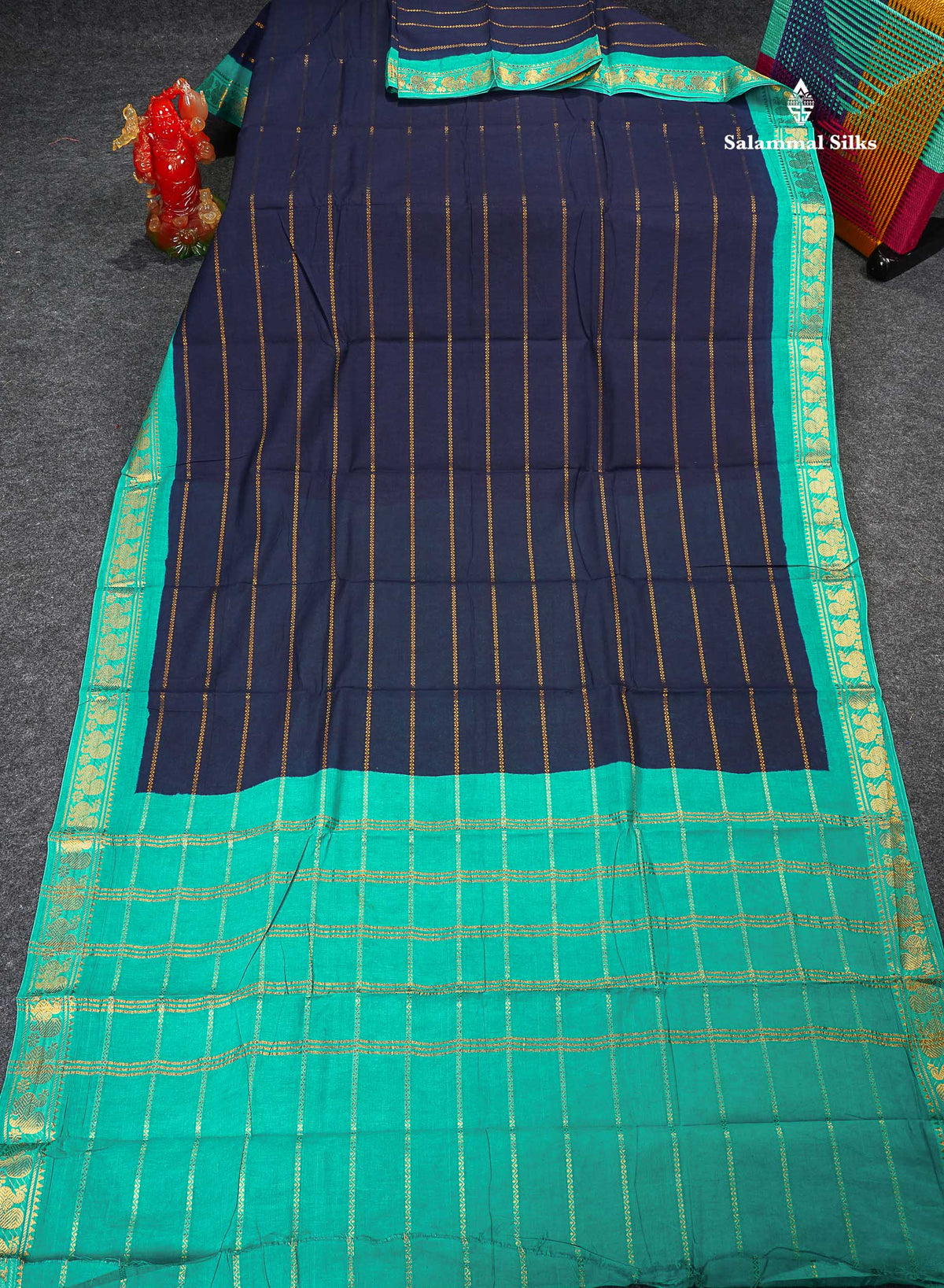 Sungudi Cotton Saree - Navy Blue Colour Body With Contrast Sapphire Green Traditional Border