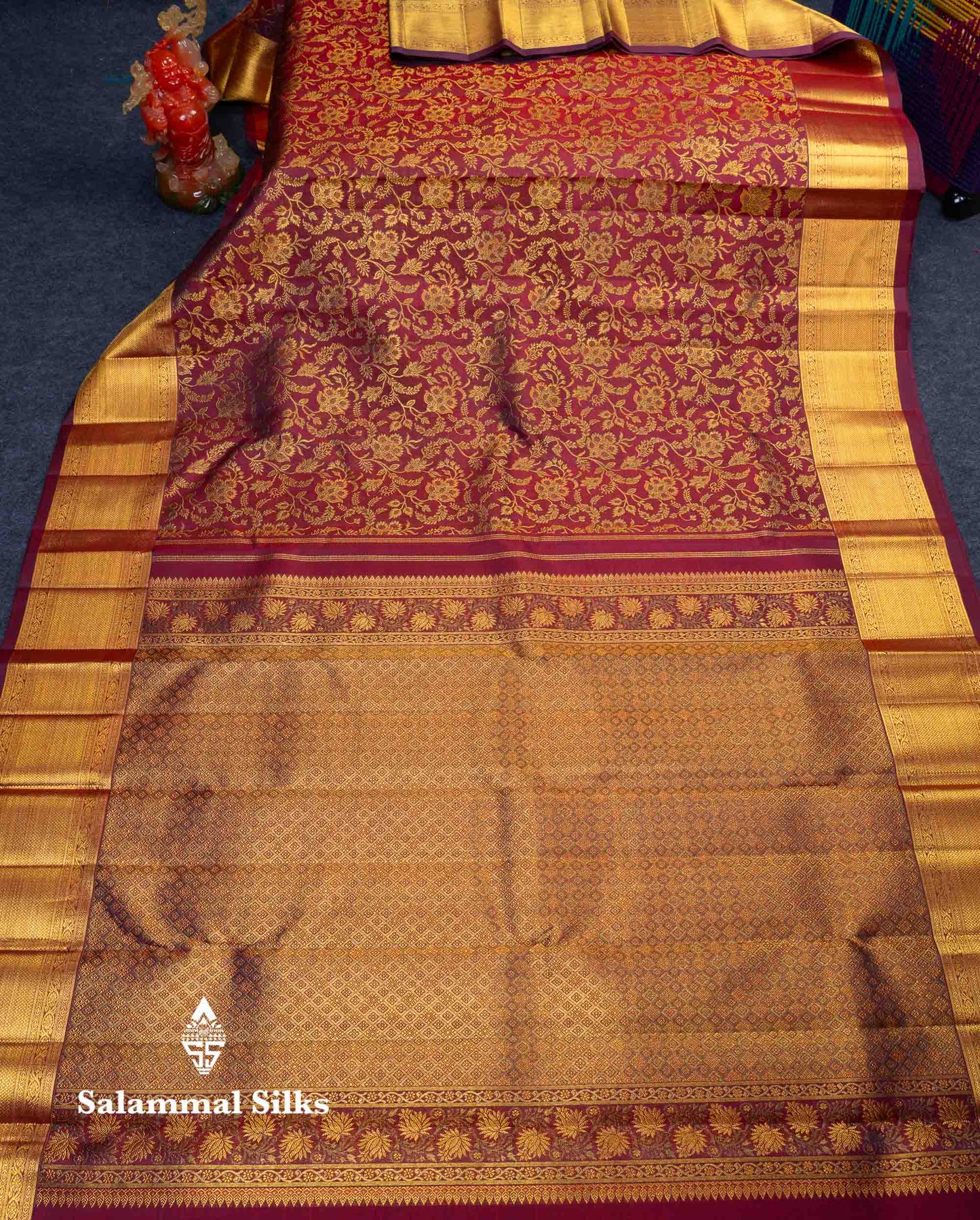 Beautiful Maroon Bridal Pure Kanjivaram Silk Saree With Traditional Border