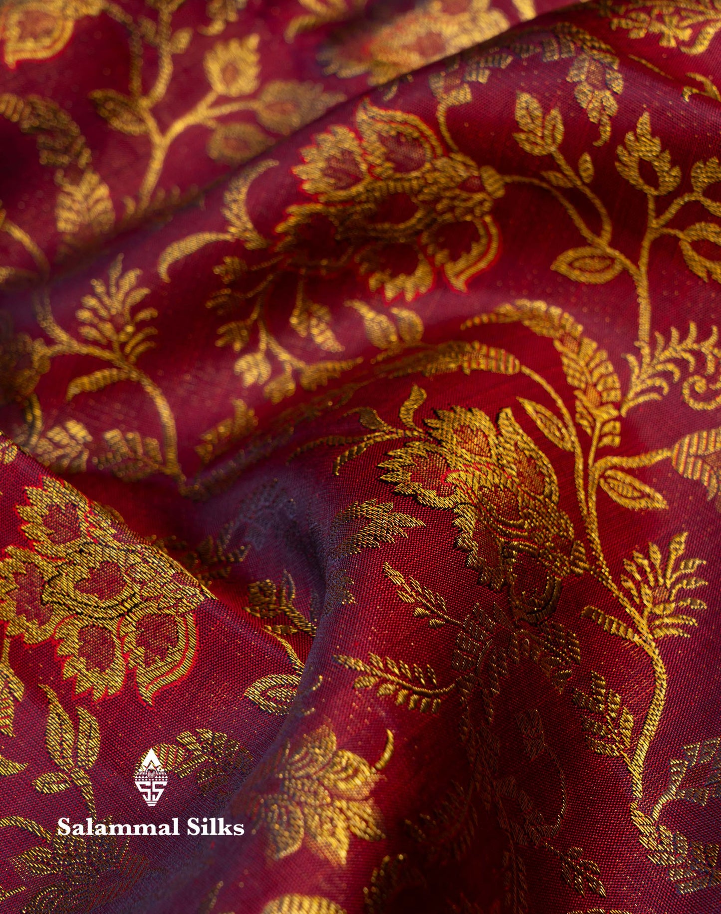 Beautiful Maroon Bridal Pure Kanjivaram Silk Saree With Traditional Border