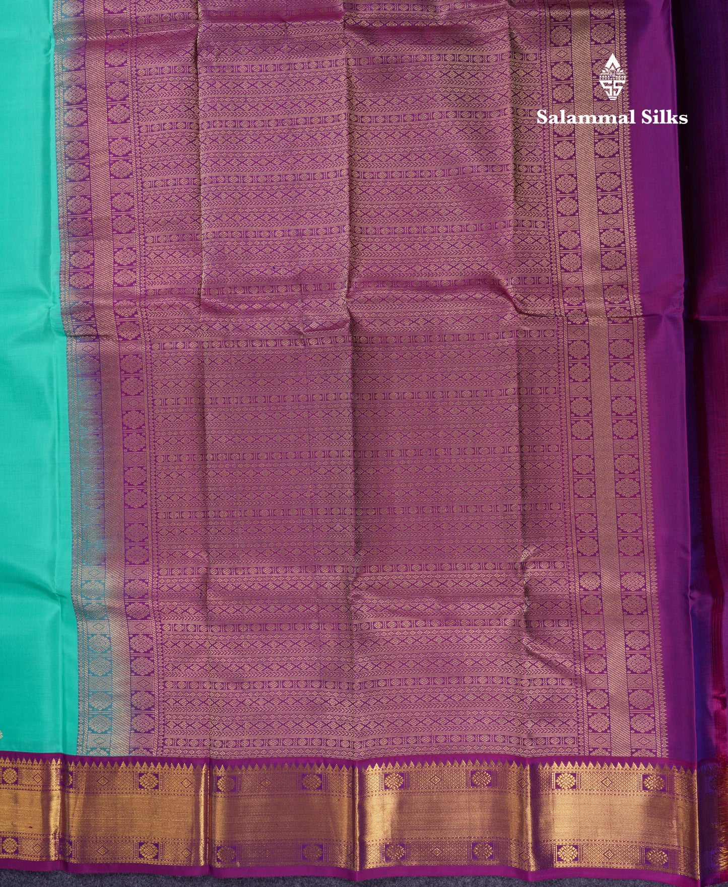Beautiful Sapphire Green Pure Kanjivaram Silk Saree With Contrast Magenta Traditional Border