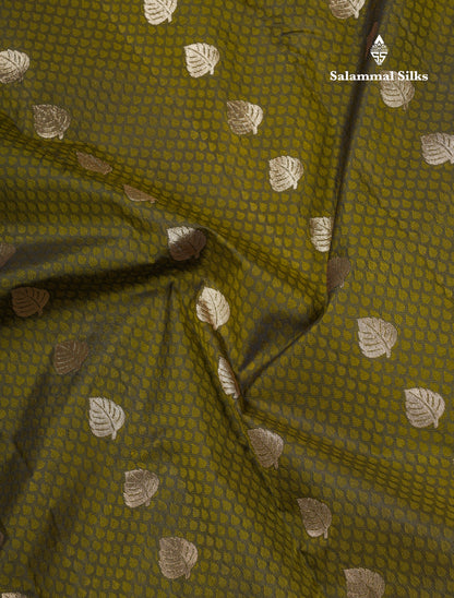 Beautiful Bottle Green Pure Kanjivaram Silk Saree With Contrast Dark Brown Border