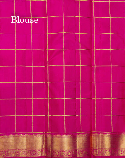 Beautiful Paalum Pazham Checks Pure Kanjivaram Silk Saree With Traditional Border