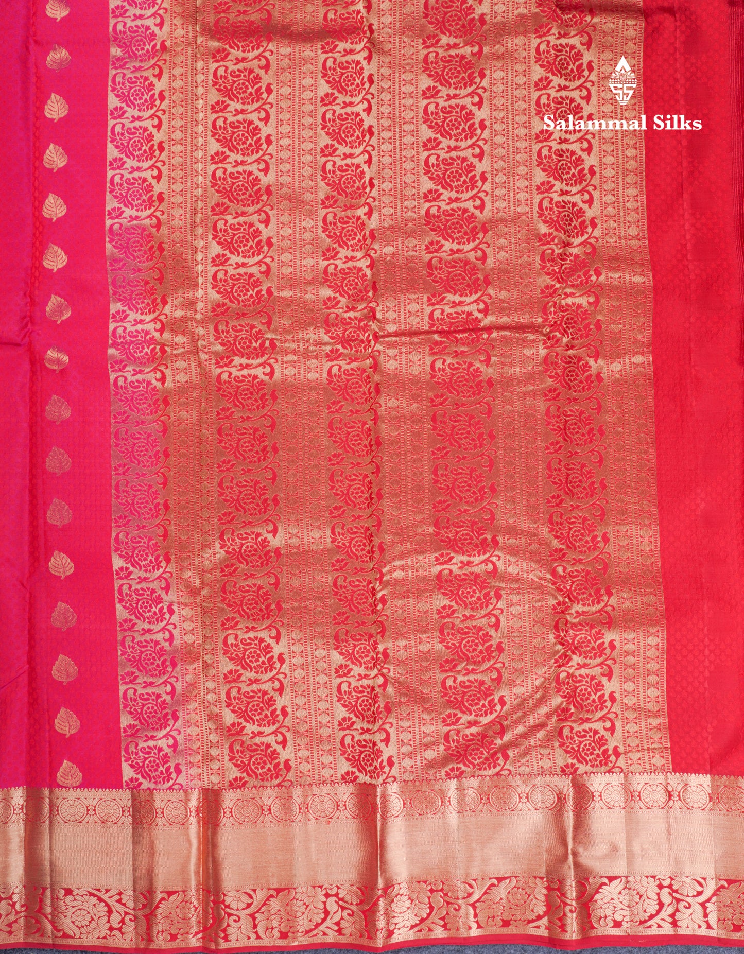 Beautiful Bottle Green Pure Kanjivaram Silk Saree With Contrast Dark Brown Border