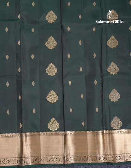 Beautiful Bottle Green Pure Kanjivaram Silk Saree With Traditional Border