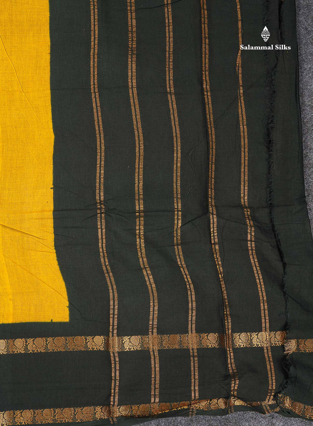 Sungudi Cotton Saree - Orange Colour Plain Body With Contrast Magenta Pink Gap Border