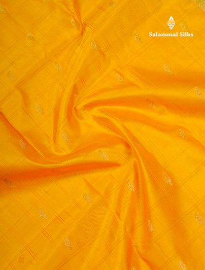 Beautiful Olive Green Pure Kanjivaram Silk Saree With Contrast Peacock Blue Border