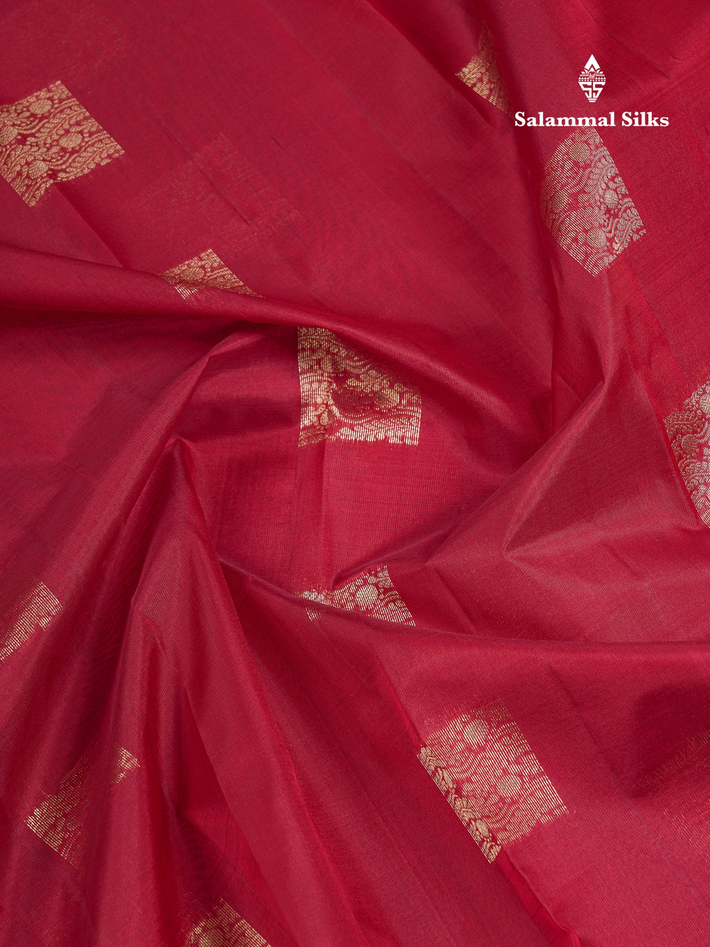 Beautiful Maroon Pure Kanjivaram Silk Saree With Traditional Border