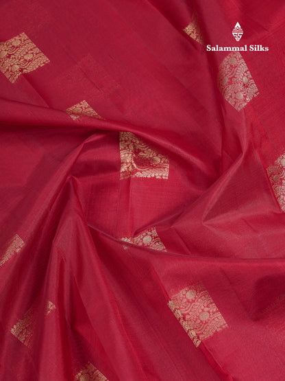 Beautiful Maroon Pure Kanjivaram Silk Saree With Traditional Border