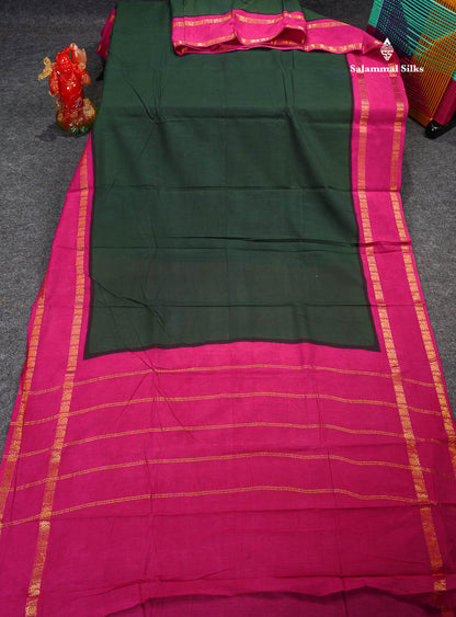 Sungudi Cotton Saree - Bottle Green Colour Plain Body With Contrast Magenta Pink Gap Border