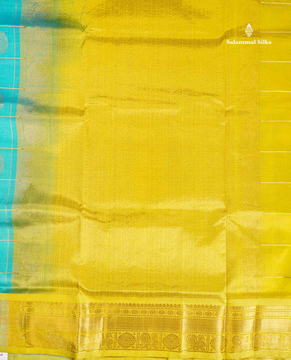 Pure Silk Cotton Saree - Sapphire Blue Big Checks With Traditional Butta Along With Contrast Manthulir Green Traditional Border