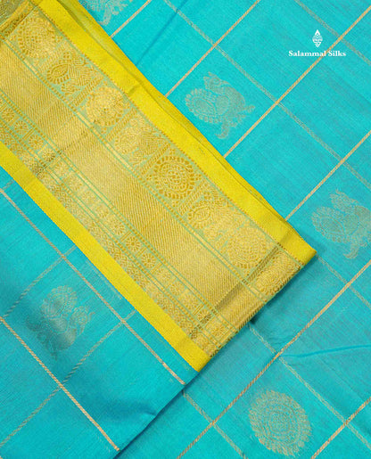 Pure Silk Cotton Saree - Sapphire Blue Big Checks With Traditional Butta Along With Contrast Manthulir Green Traditional Border