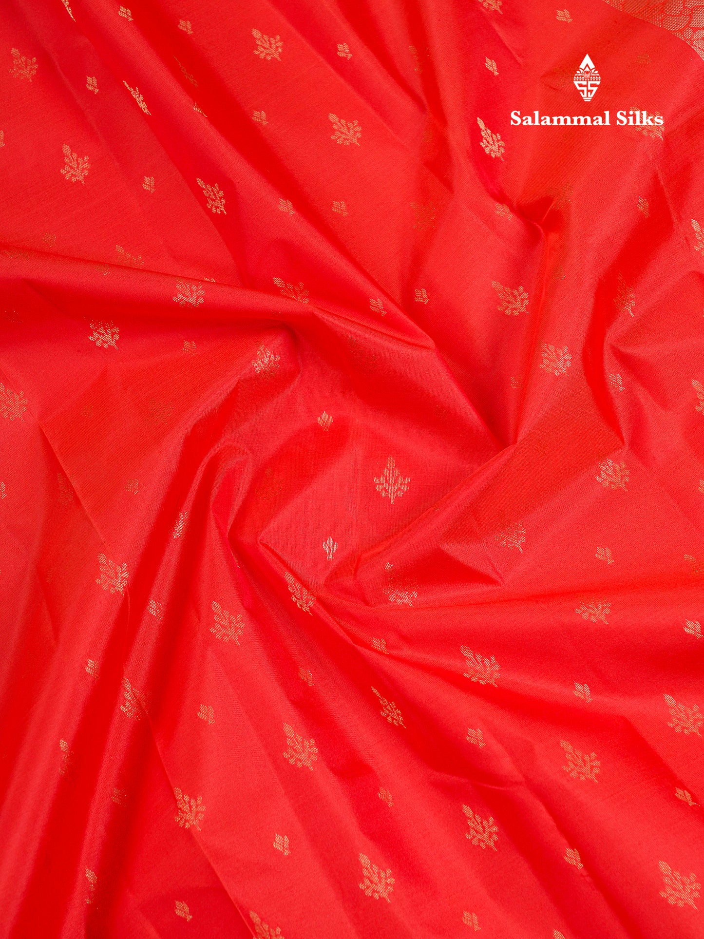 Beautiful Tomoto Red Pure Kanjivaram Silk Saree With Traditional Border