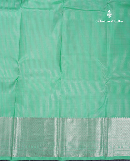 Beautiful Rexona Green Pure Kanjivaram Silk Saree With Traditional Evening Morning Border