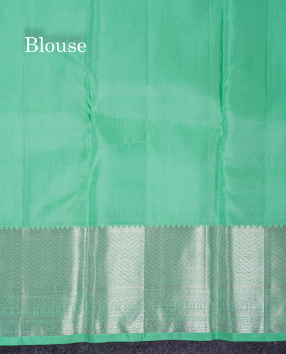 Beautiful Rexona Green Pure Kanjivaram Silk Saree With Traditional Evening Morning Border