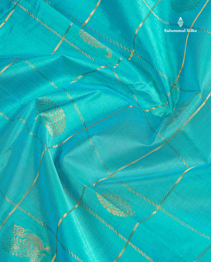 Pure Silk Cotton Saree - Sapphire Blue Big Checks With Traditional Butta Along With Contrast Manthulir Green Traditional Border
