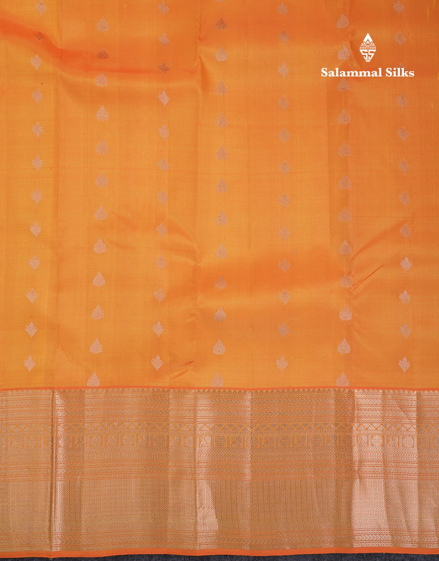 Beautiful Dual Tone Yellow Pure Kanjivaram Silk Saree With Traditional Border