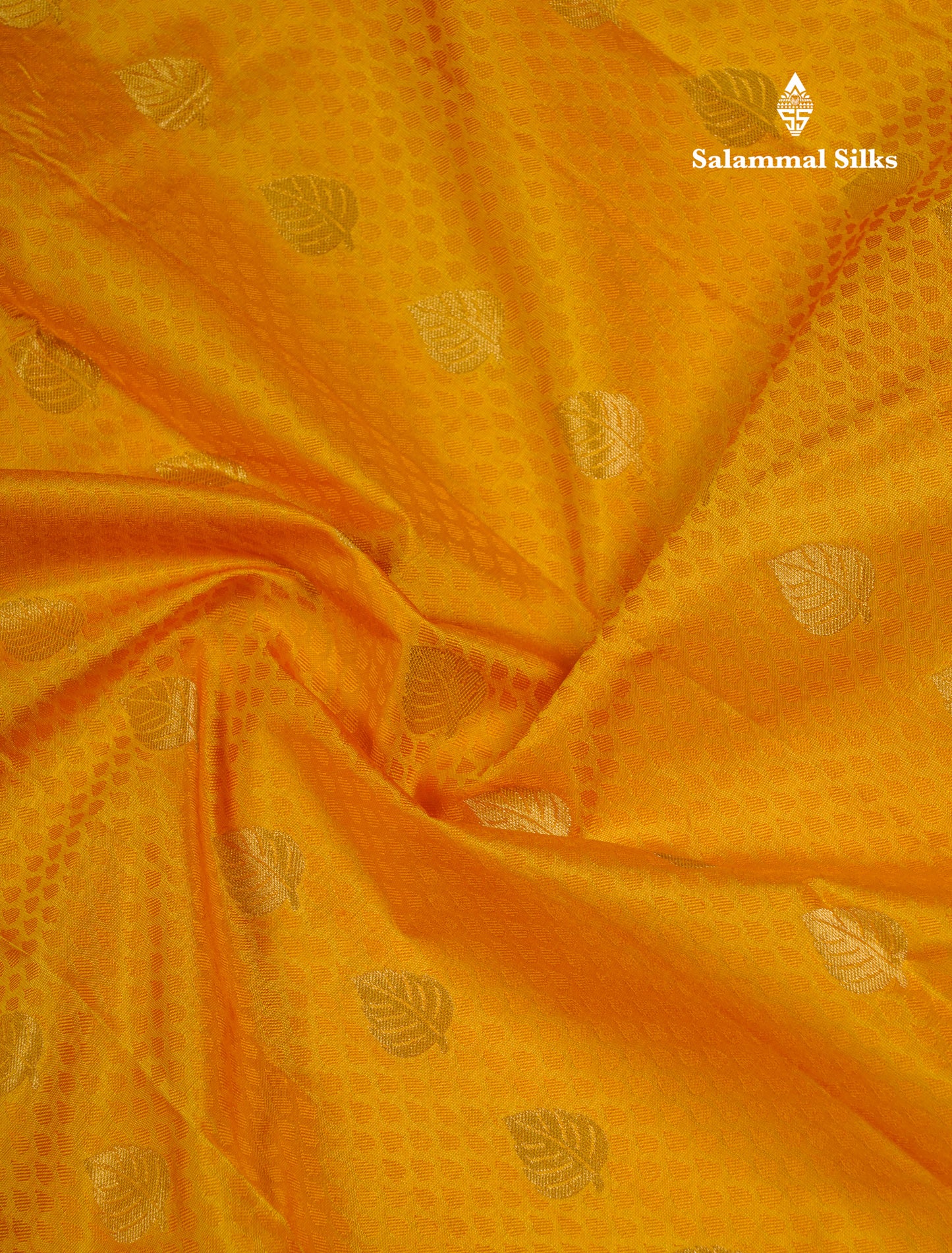 Beautiful Bottle Green Pure Kanjivaram Silk Saree With Contrast Dark Brown Border