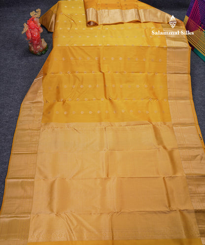 Beautiful Yellow Pure Kanjivaram Silk Saree With Traditional Border