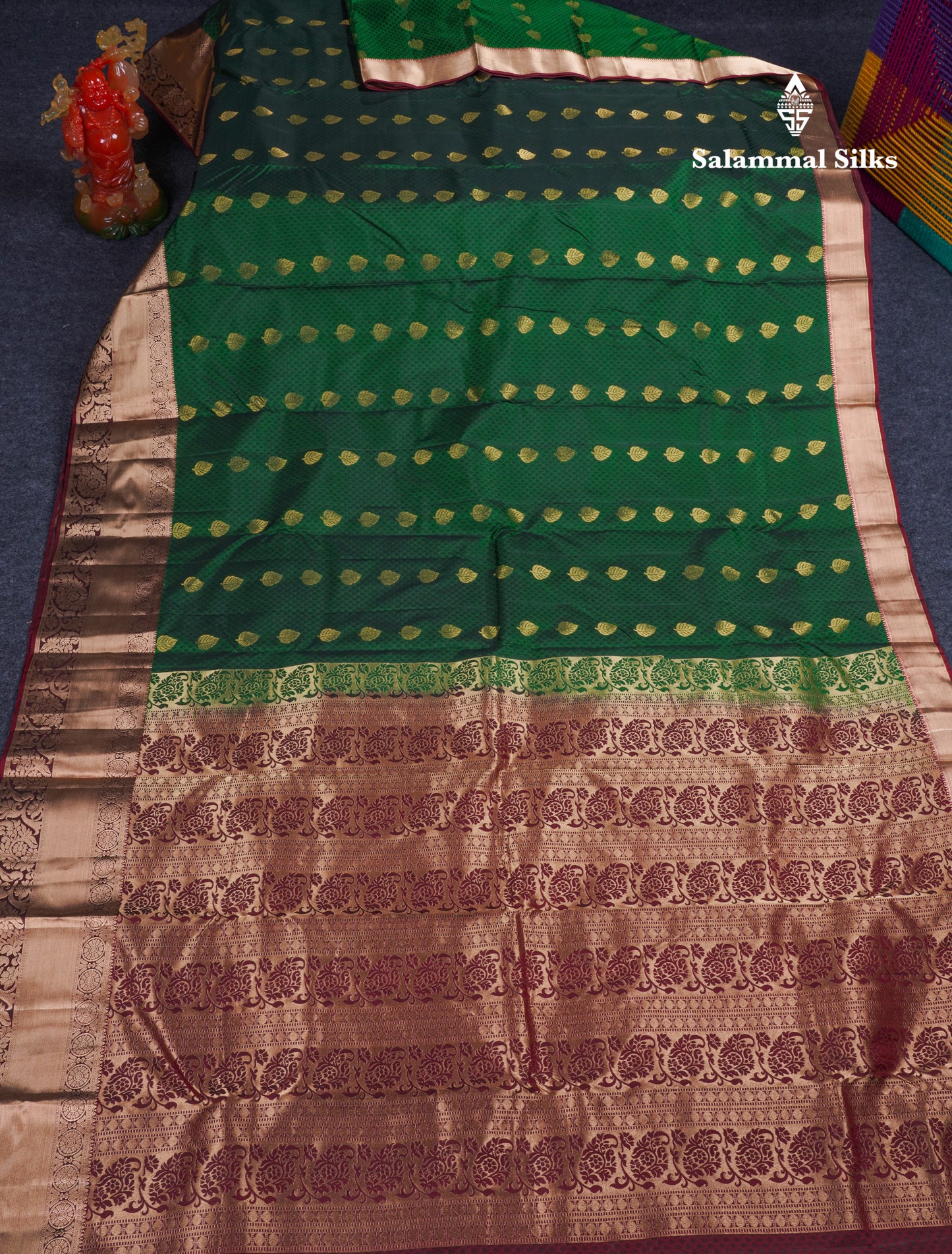 Beautiful Bottle Green Pure Kanjivaram Silk Saree With Contrast Dark Brown Border