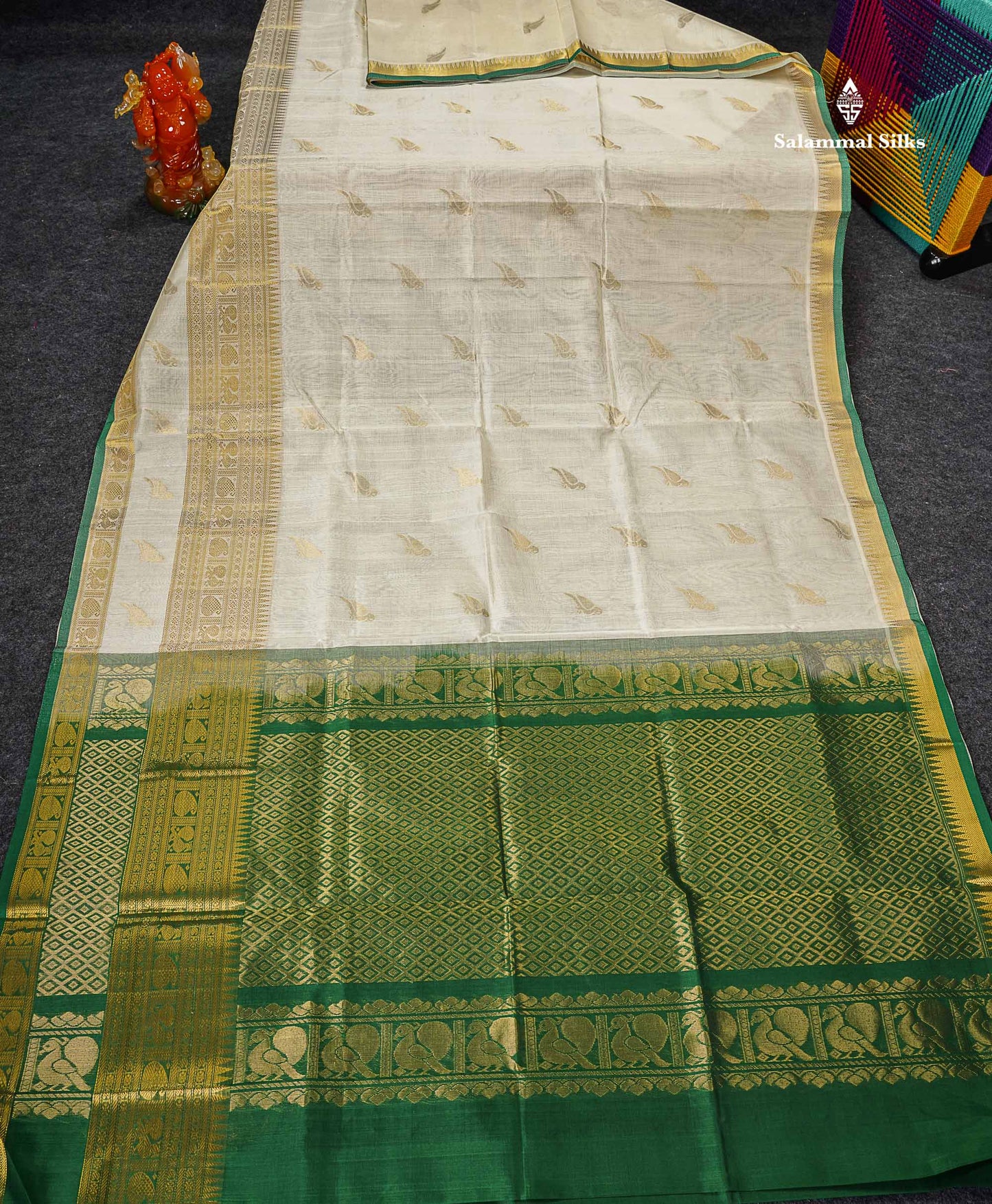 Pure Silk Cotton Saree - Half White Parrot Butta Along With Traditional Evening Morning Border