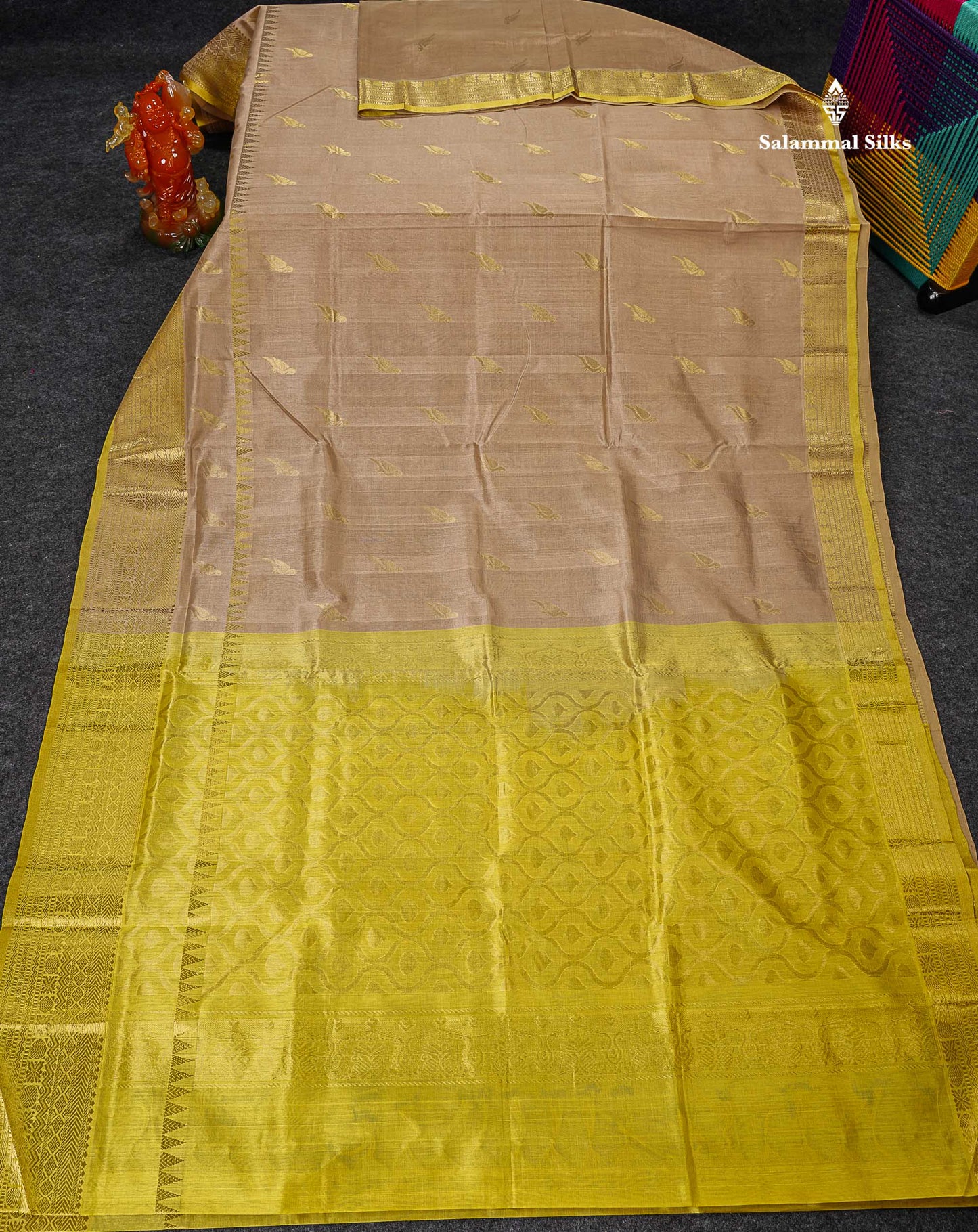 Pure Silk Cotton Saree - Cream Sandal Parrot Butta Along With Traditional Evening Morning Border
