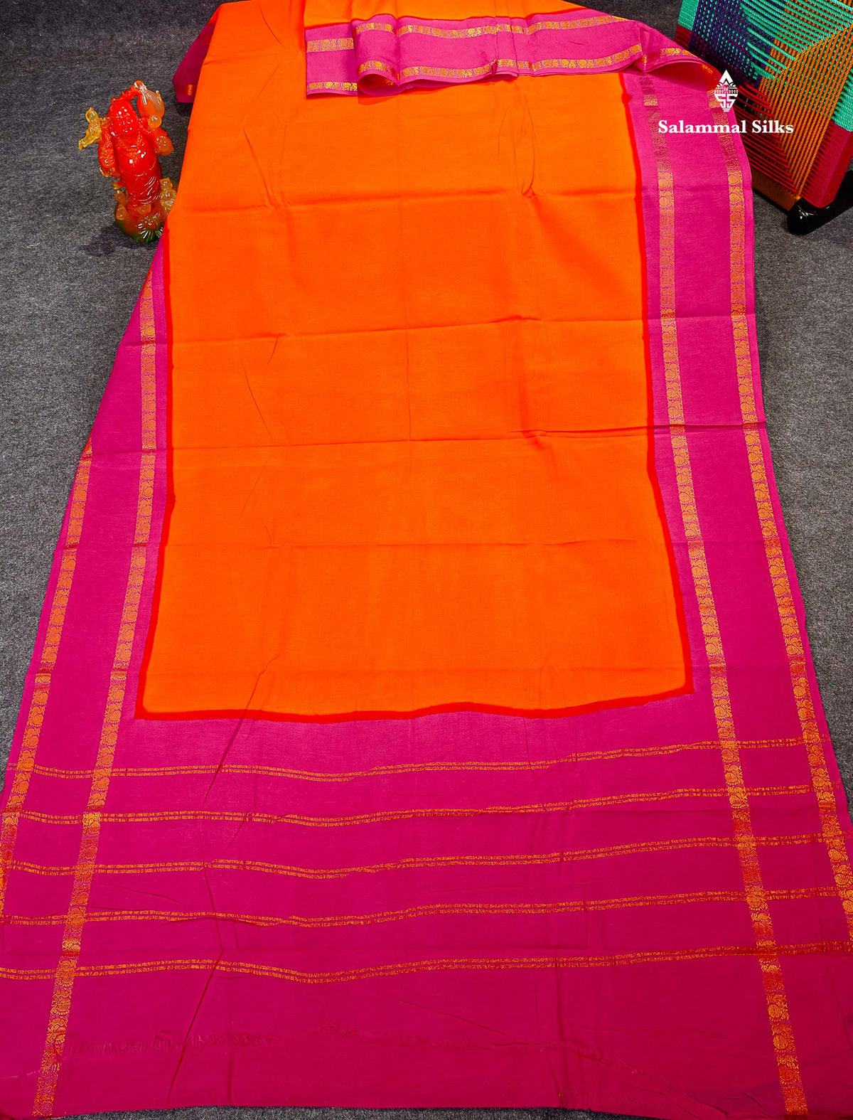 Sungudi Cotton Saree - Orange Colour Plain Body With Contrast Magenta Pink Gap Border 